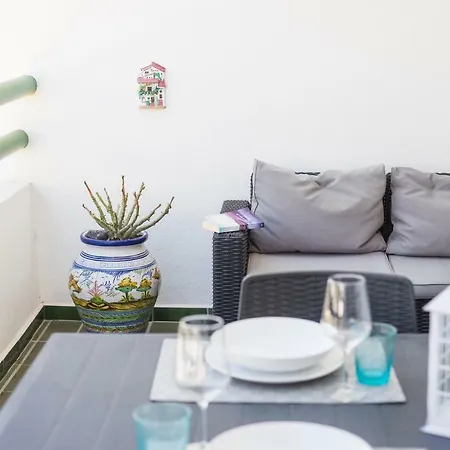 Dos En Playa De Las Americas Apartment